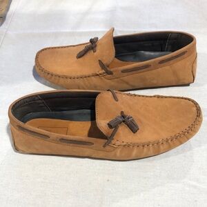 Men’s camel color suede ASOS driving shoes